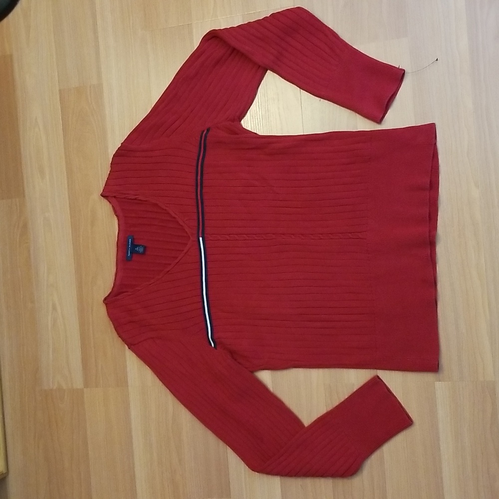 Tommy Hilfiger Long Sleeve Vneck Red Cotton Sweater Size L